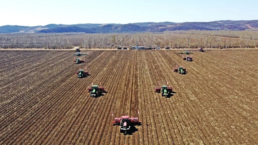 The agricultural machinery industry is gathering strength to break through the deadlock amid structural adjustment