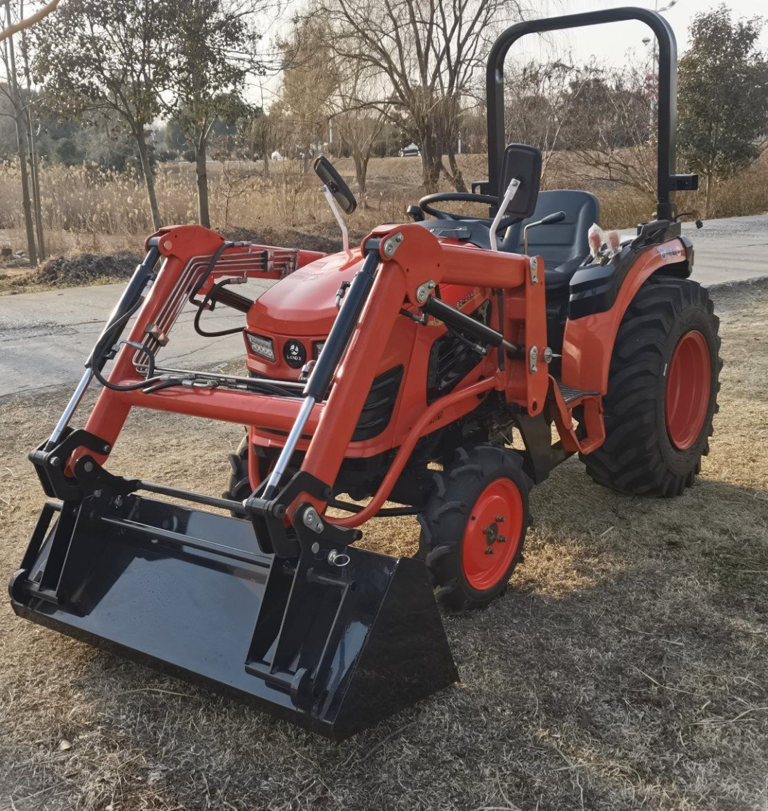 Compact Tractor with MID Pto and MID Mower Deck