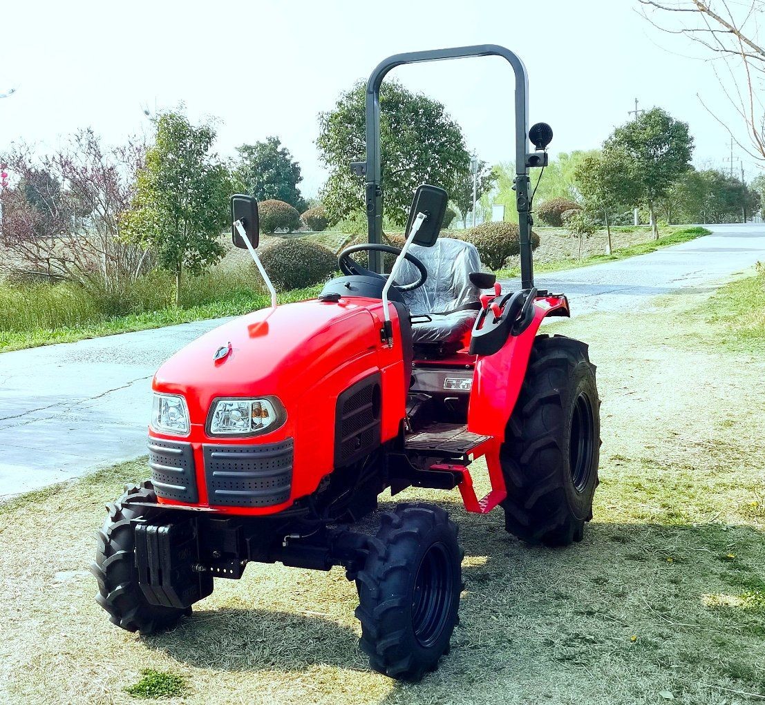 Hst Tractor with Coc and EPA Engine